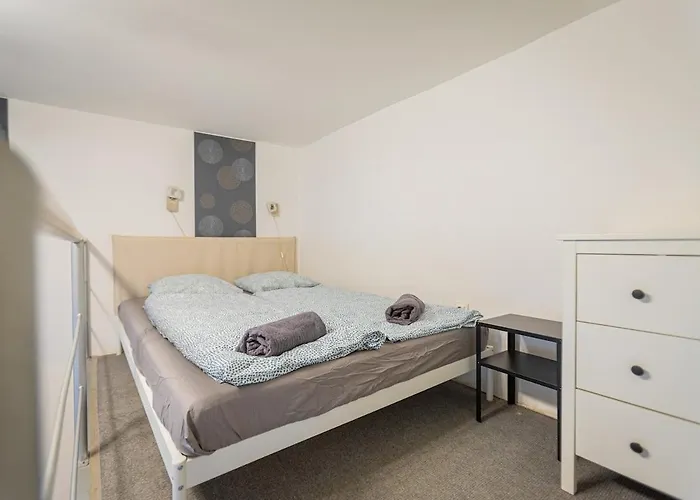 Cool Apartment In The Downtown, Eduardo